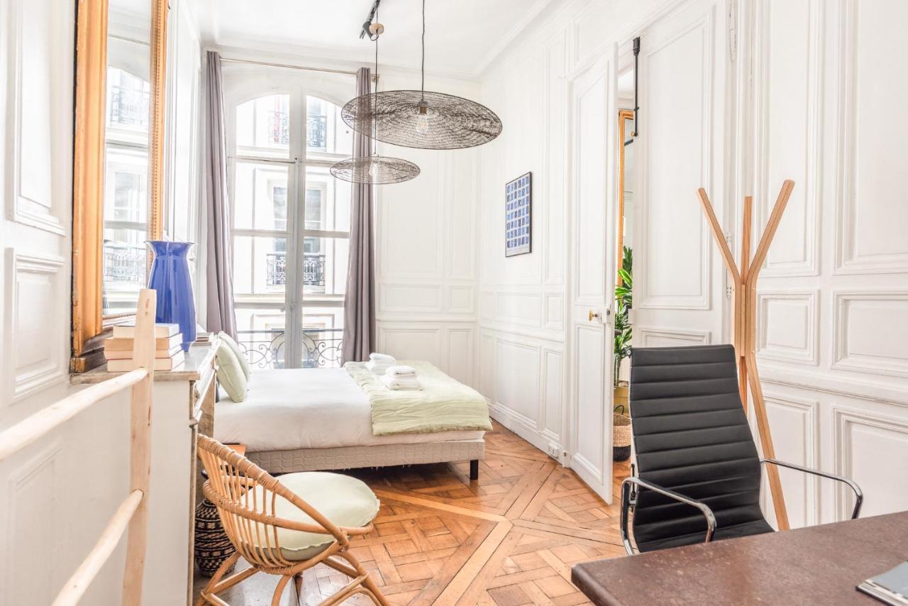 Outstanding Parisian Flat In Heart Of Paris Center Appartement Buitenkant foto