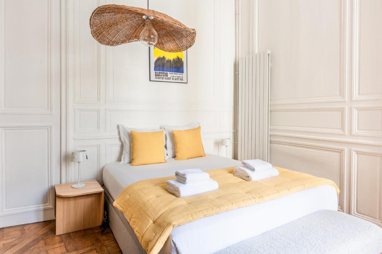 Outstanding Parisian Flat In Heart Of Paris Center Appartement Buitenkant foto
